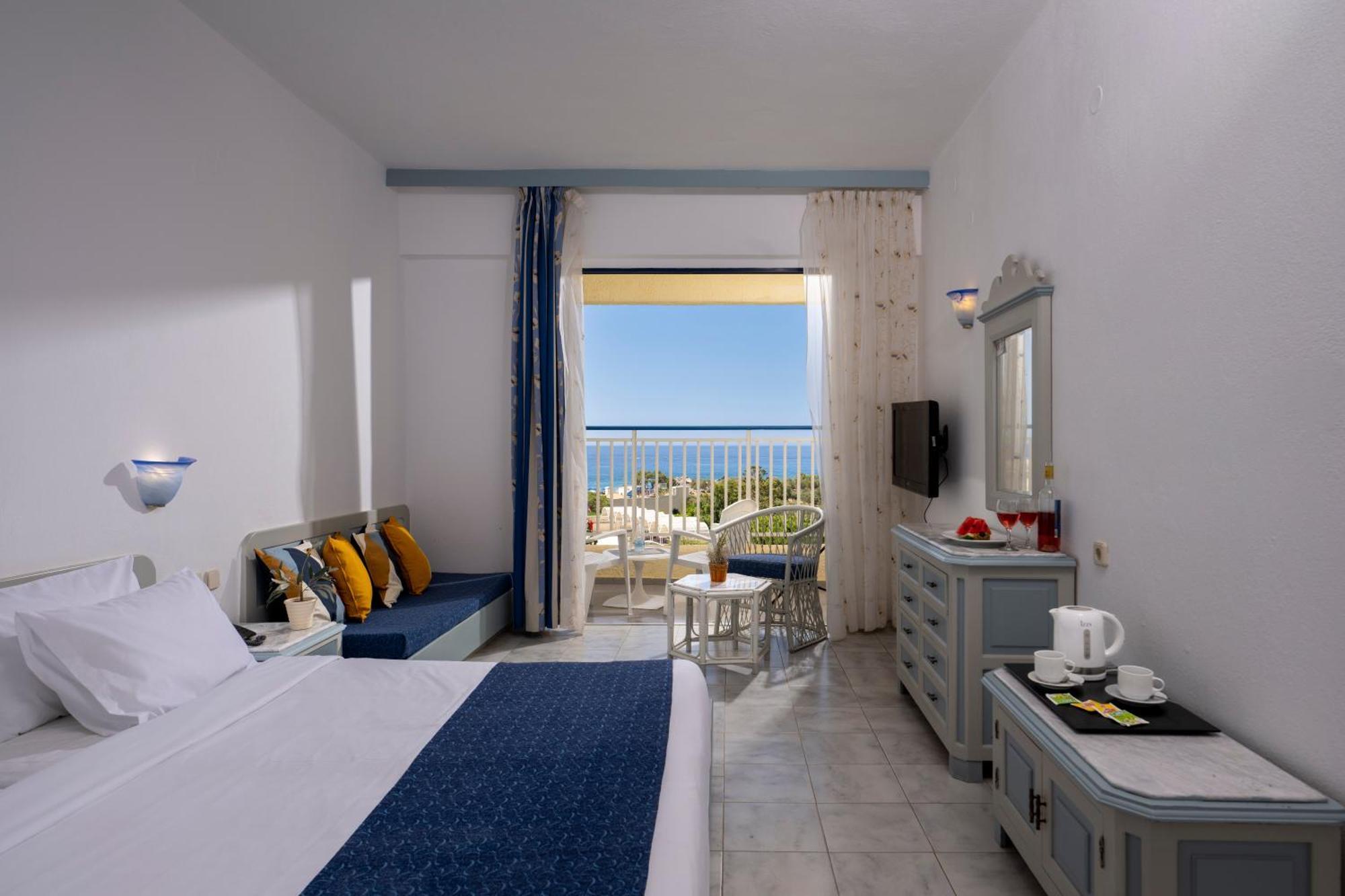 Mare Blue Hotel Ierápetra Exteriör bild